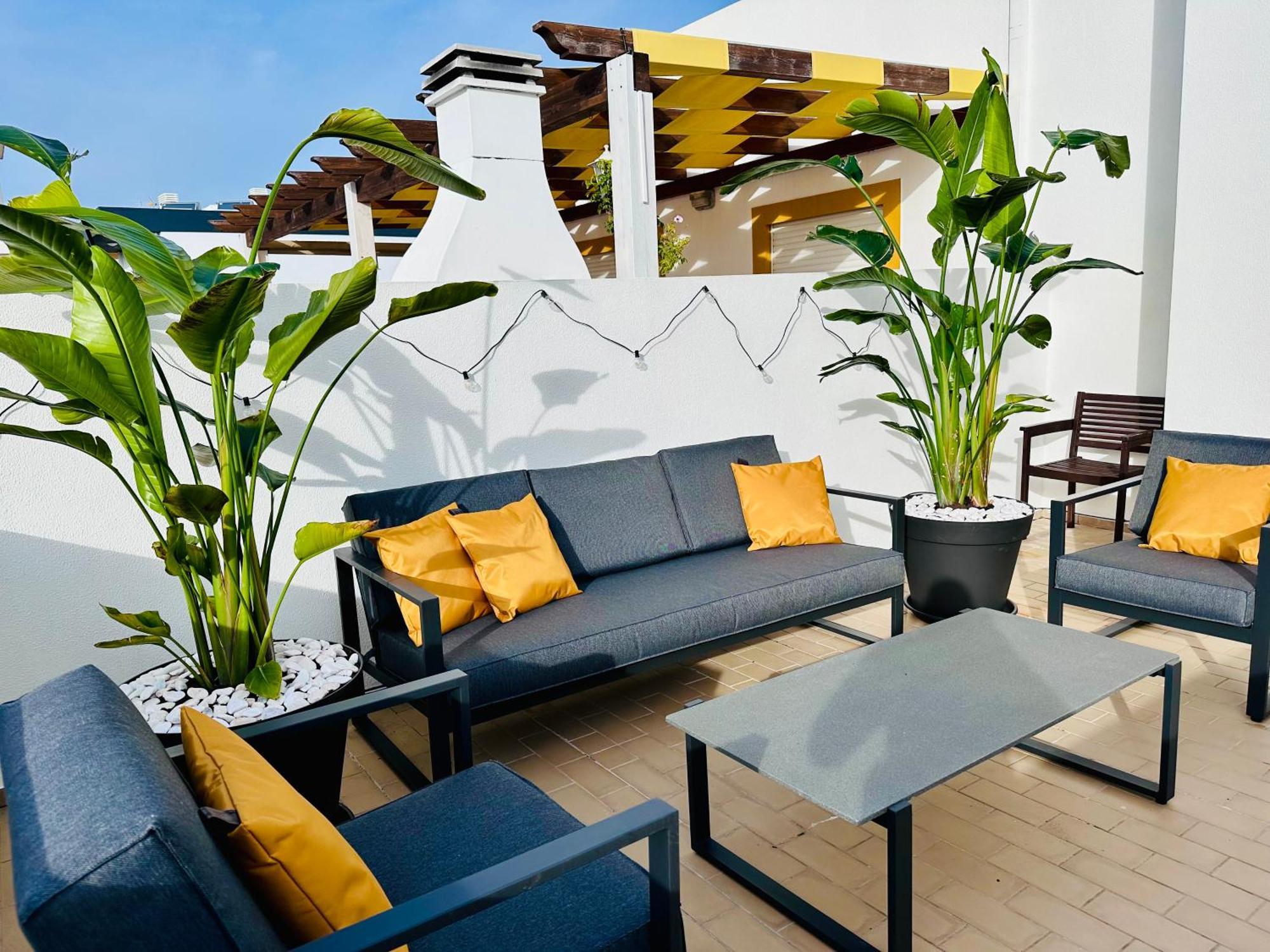 Amazing Bliss 2br W/private Sea View Terrace